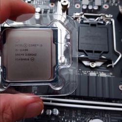 Intel Core i5-11400 Desktop Processor 6 Cores up to 4.4 GHz LGA1200 (Intel 500 Series chipset) 65W