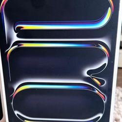 iPad Pro 13 inch m5 WiFi cellular 256 gb