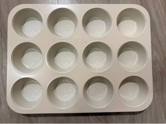 ProBake 12-Cup Nonstick Muffin & Cupcake Pan New