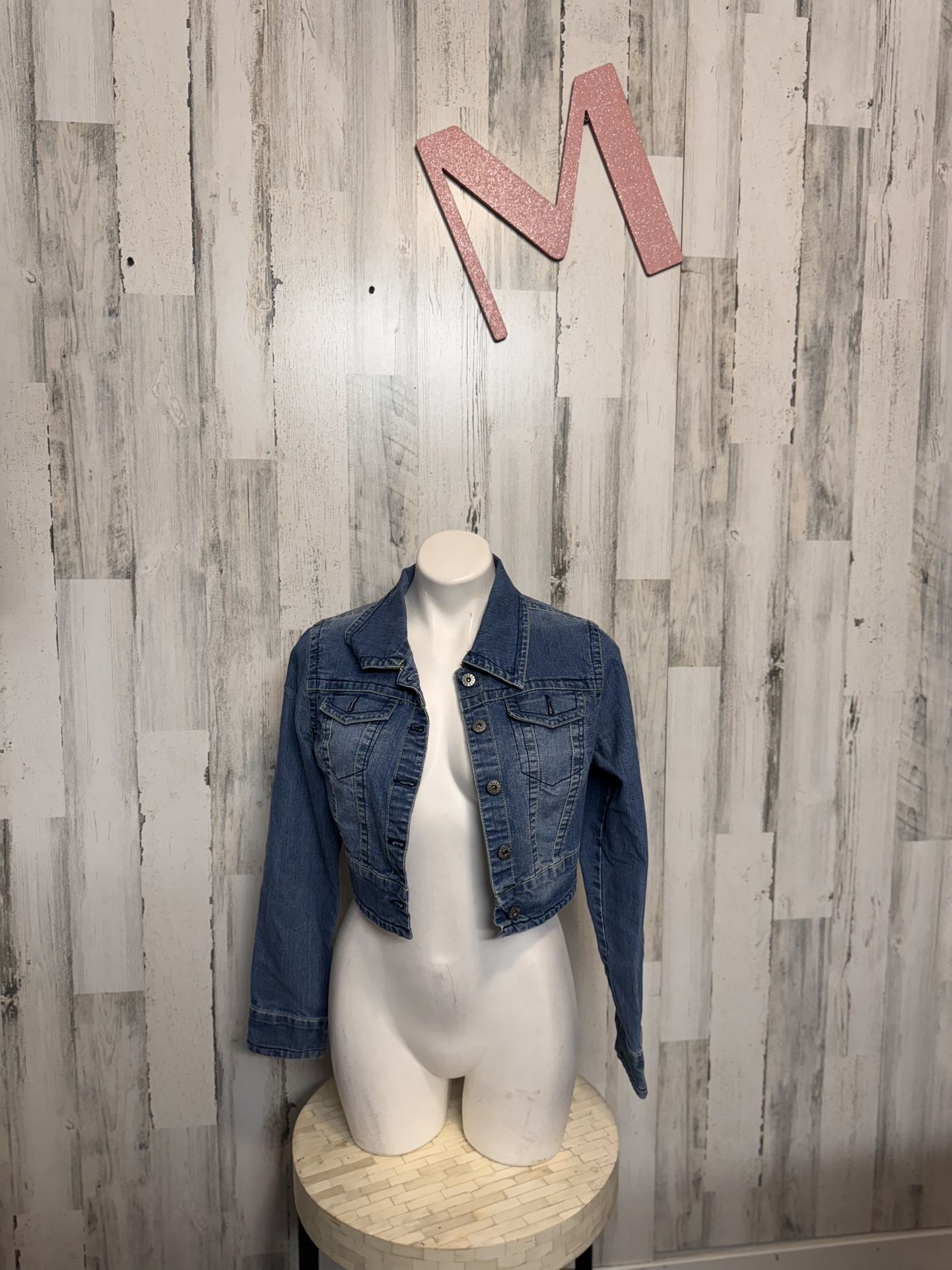 Long sleeve Jean jacket size medium