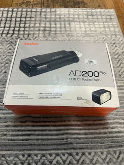 Godox AD200 Pro AD200Pro Pocket Flash Strobe, 200Ws TTL 1/8000s HSS Flash 2.4G Outdoor Flash Monolight, Lithium Battery, 500 Full Power Flashes, Bare 