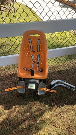 Thule “yepp” child’s seat attachment for bicycle