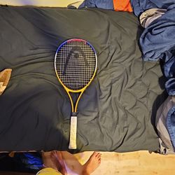 Tennis racket