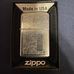 Vintage Zippo 1990 Lighter Not Engraved