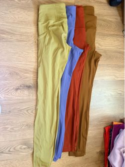 Lululemon leggings size 4