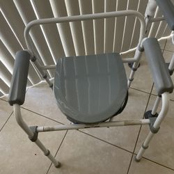 bedside Toilet portable Toilet With Suction