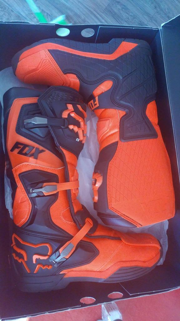 Fox racing boots size M15 orange