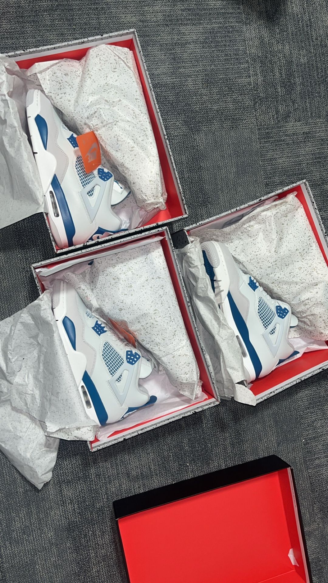 Jordan 4 Military Blue