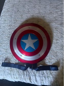 Disneyland Captain America Sipper Cup Shield