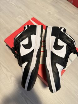 Nike Dunk Pandas Size 9.5