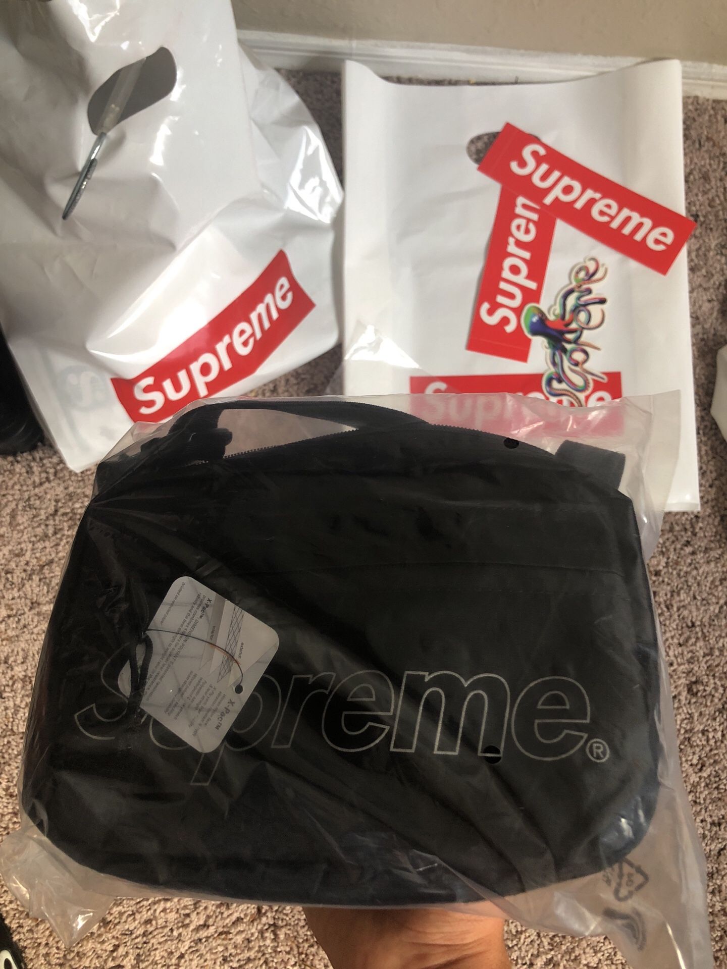 Supreme shoulder bag FW18