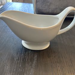 White Ceramic Gravy Boat 