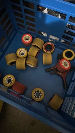 Skate Wheels and pads, misc derby gear