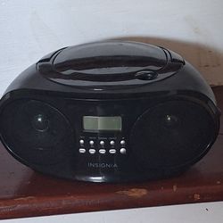 Insignia Radio