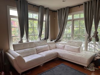 Leather white 2 pt couch