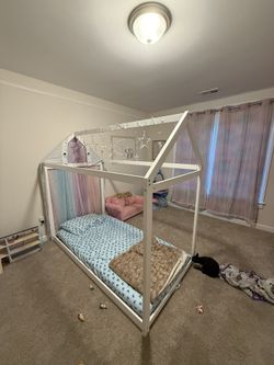 Toddler Bed Frame