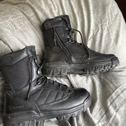 Bates Boots Size 6.5