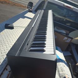 Yamaha Piano