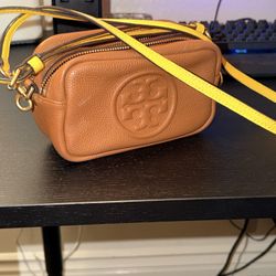 Tory burch bag 