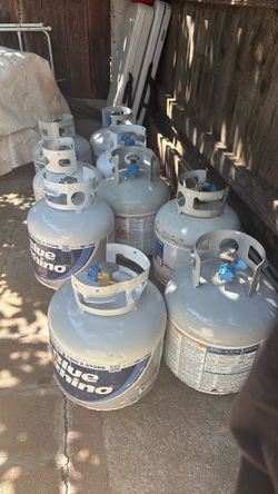 Full Propane tanks