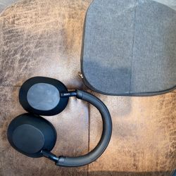 Sony Premium Wireless Noise Canceling Headphones (WH-1000XM5)