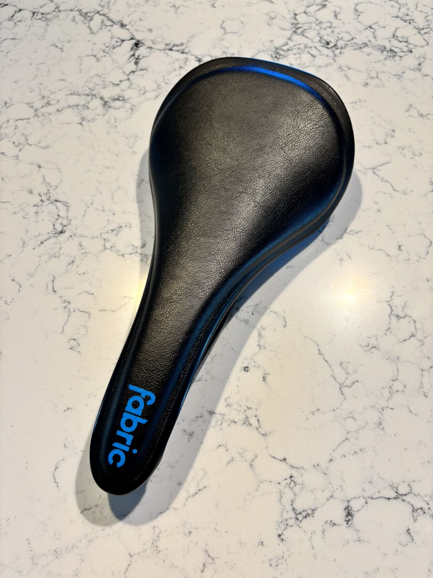 Fabric ALM Ultimate Saddle 21509 Road Bike Saddle Airbus