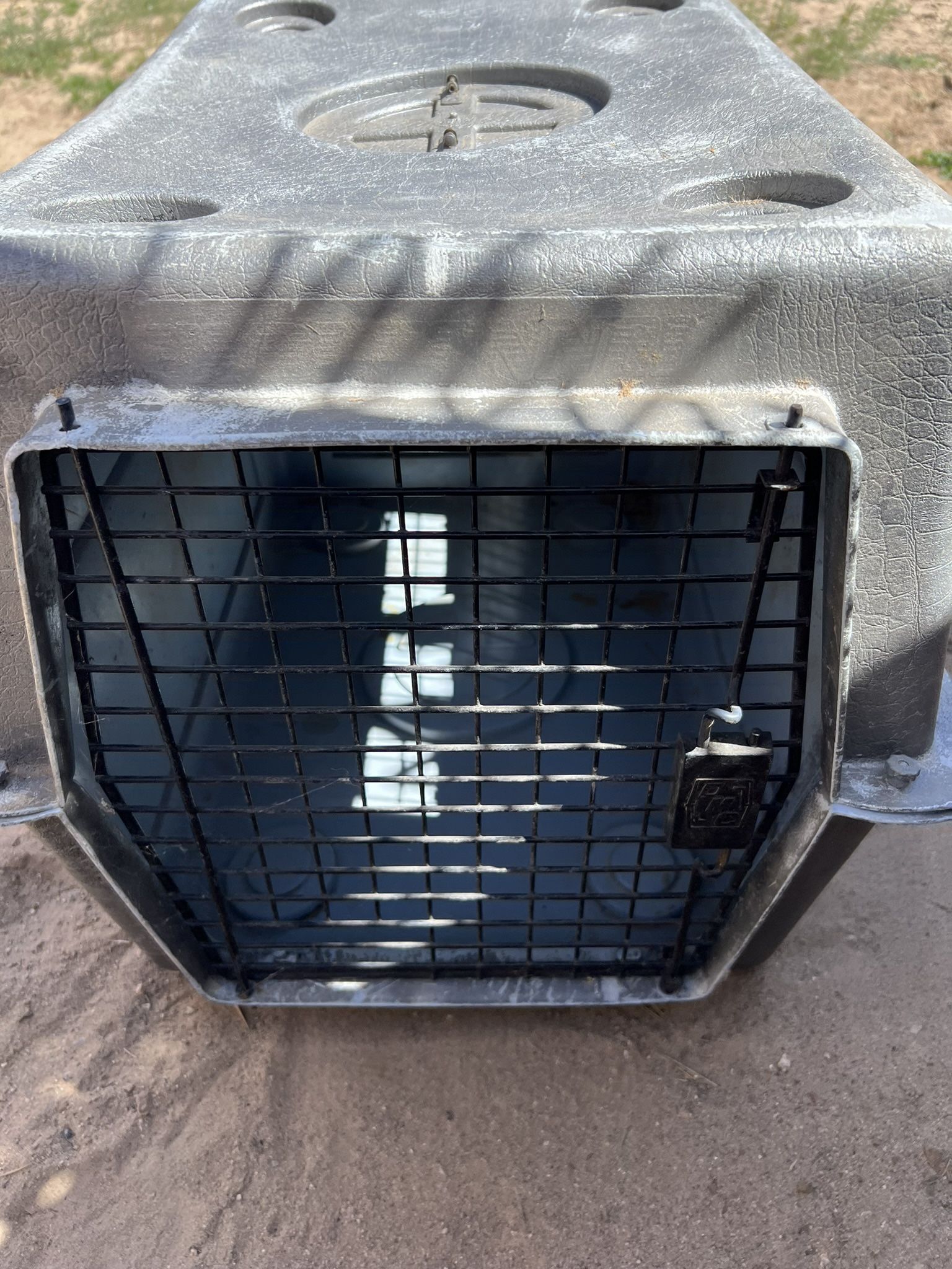 Dog Crate/ Kennel  Pet Transporter