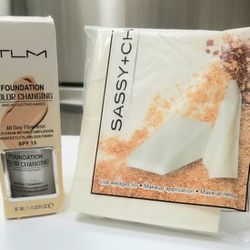 TLM foundation & cosmetic wedge blenders. Thumbnail