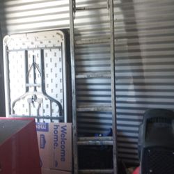 Twenty Fort extension ladder aluminum