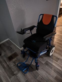 Move Lite Folding Power Chair