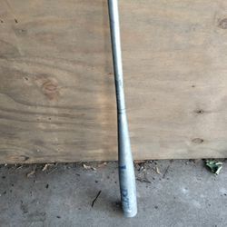 Aluminum Baseball Bat 35 Inches Long