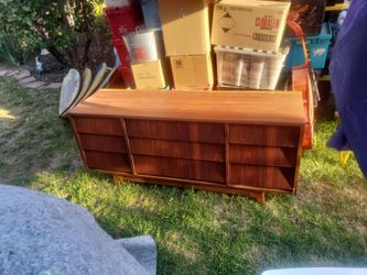 Mid-century modern dresser