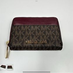 Michael Kors “Jet Set Travel” Zip Around Wallet
