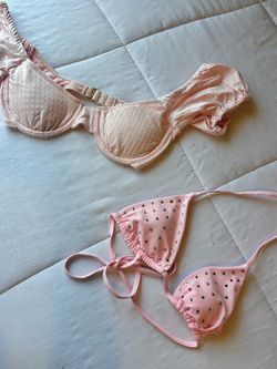 Women’s bikini tops