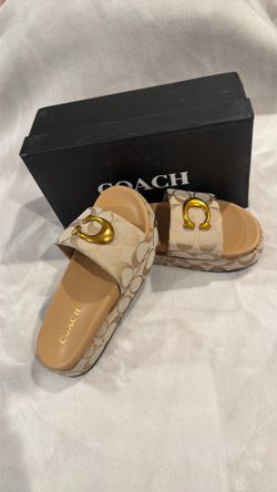 Sandalia Coach