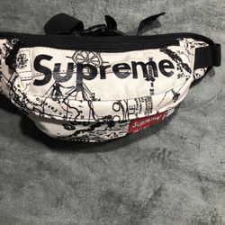 Supreme Crossbody 