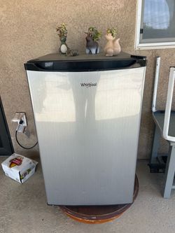 Whirlpool Mini Fridge