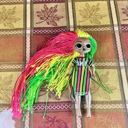 LOL Surprise OMG Queens Sways fashion doll 