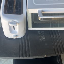 Toaster, Oven And  Toaster