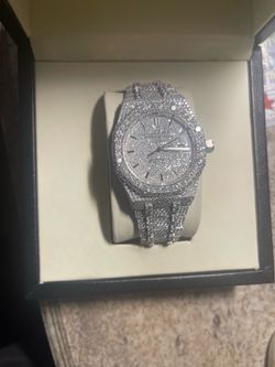 Iced out AP  Box included