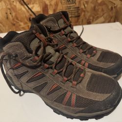 Columbia Hiking Boots 
