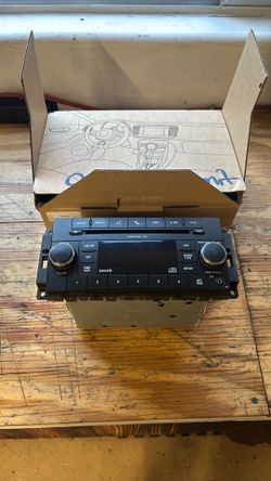 2011 Ram 2500 SLT Head unit Oem