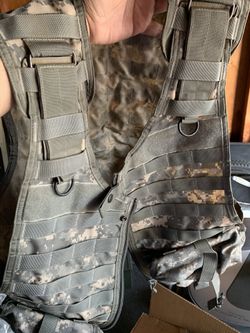 MOLLE Vest