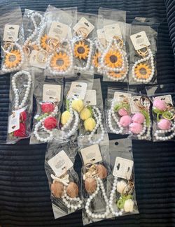 Sunflower & tulips keychains