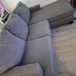 Grey Sectional With Louge Chair
