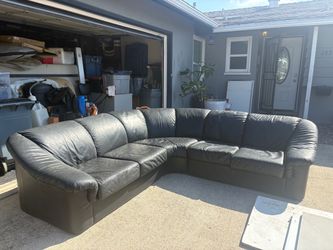 Black sectional couch