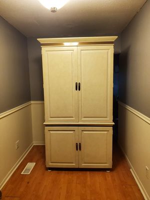 New And Used Armoire For Sale In Champaign Il Offerup