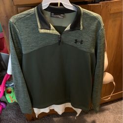 Sweater Under Armour. L