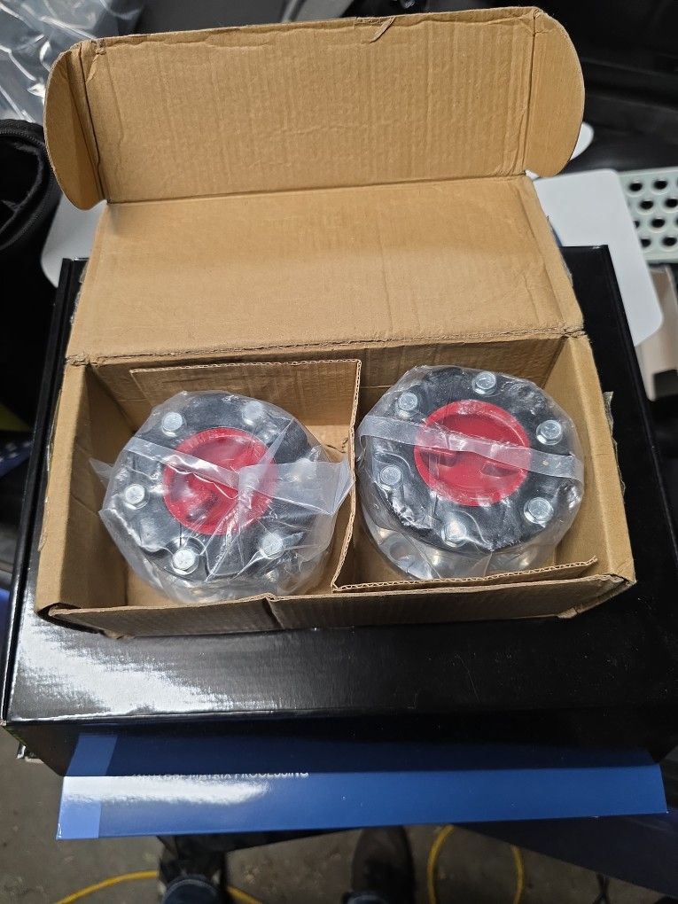 Suzuki Carry 4x4 Hubs New