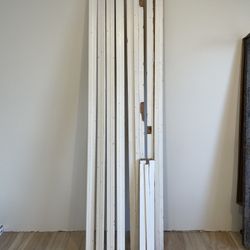 28” Left Swing Door Prehung Jamb and Casing, White Wood Grain